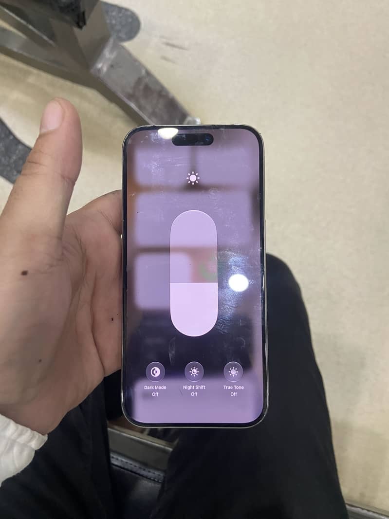 Apple iPhone 15 Pro 1