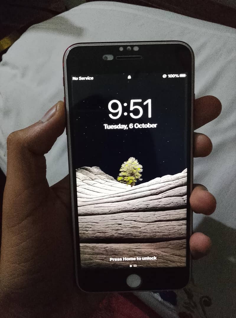 Apple iPhone 7 Plus 1