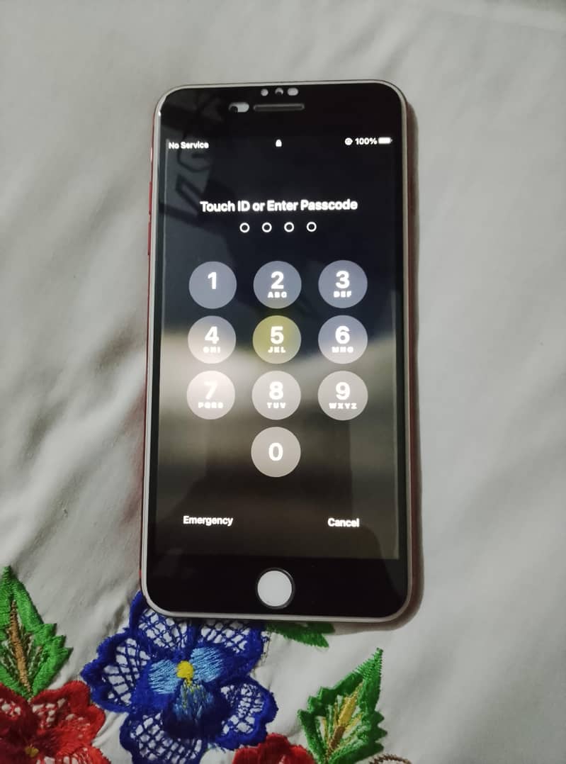 Apple iPhone 7 Plus 3