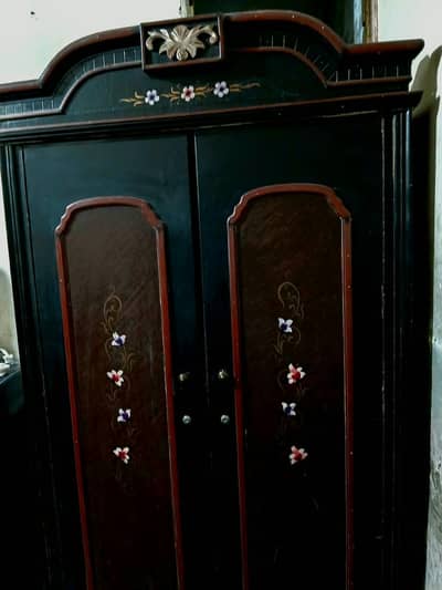 2 door large size wooden wardrobe in good condition