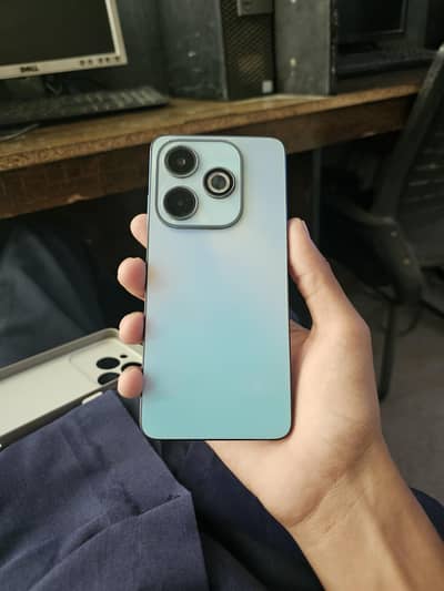 Infinix Hot 40i