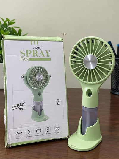 small spray fan cool