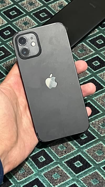 Apple iPhone 12 and iPhone 7