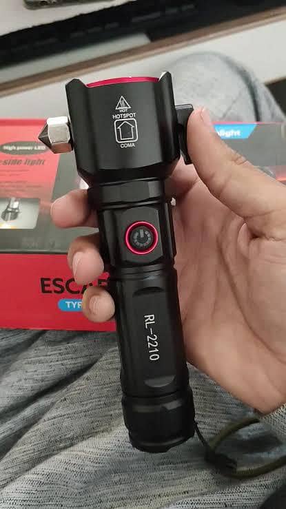 Flash light long range 1
