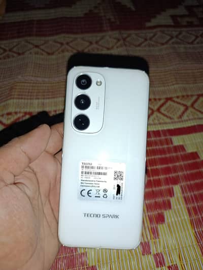 Tecno spark 40 pro plus