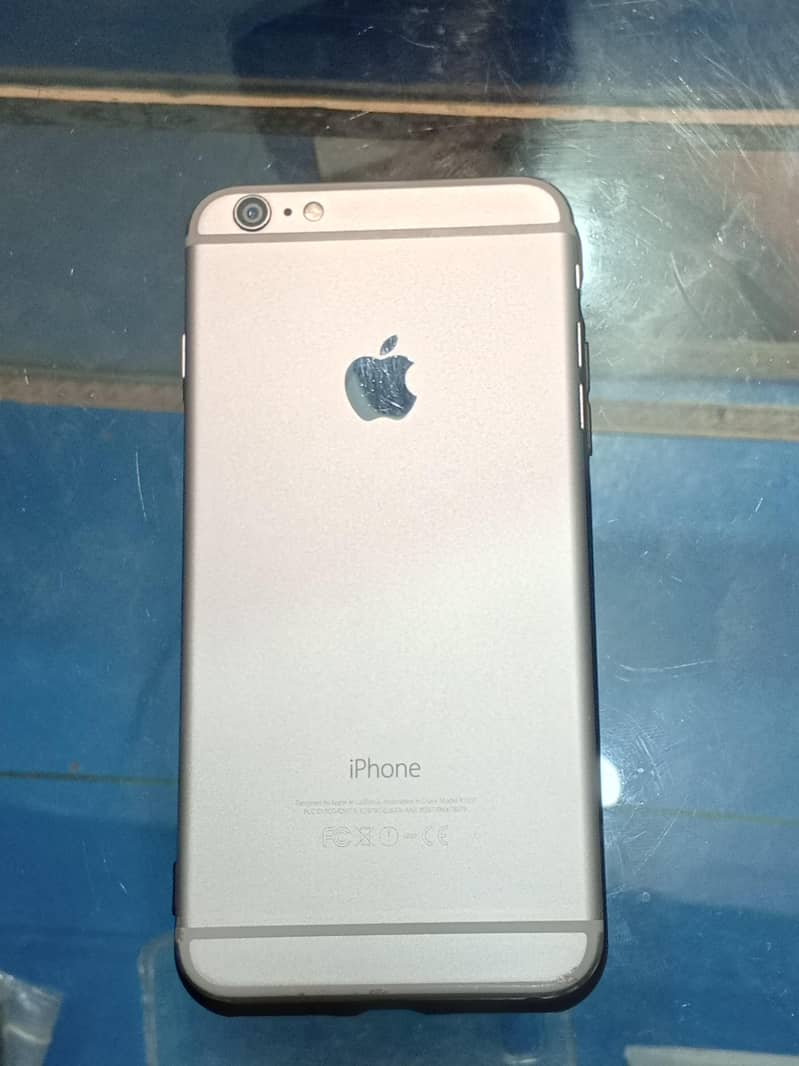 Apple iPhone 6 Plus 0