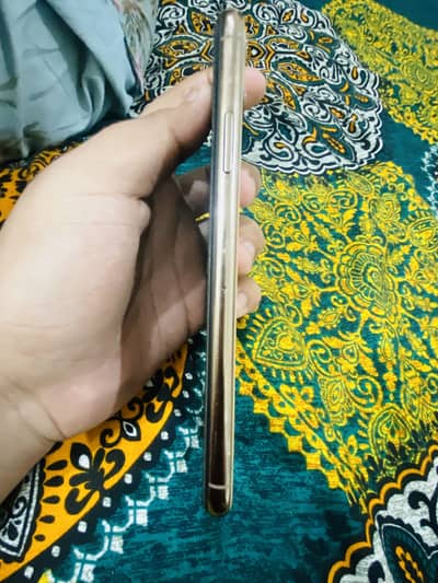 Apple iPhone 11 Pro Max pta 64gb approved ha mobile all ok ha
