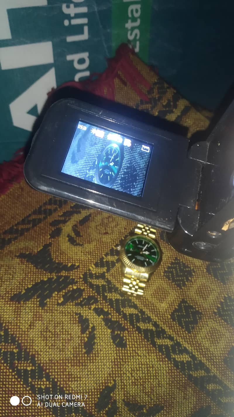 camera old model 1