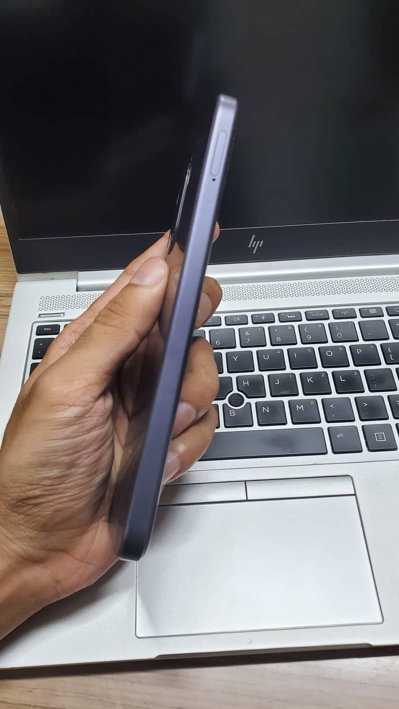 OPPO A6k 3