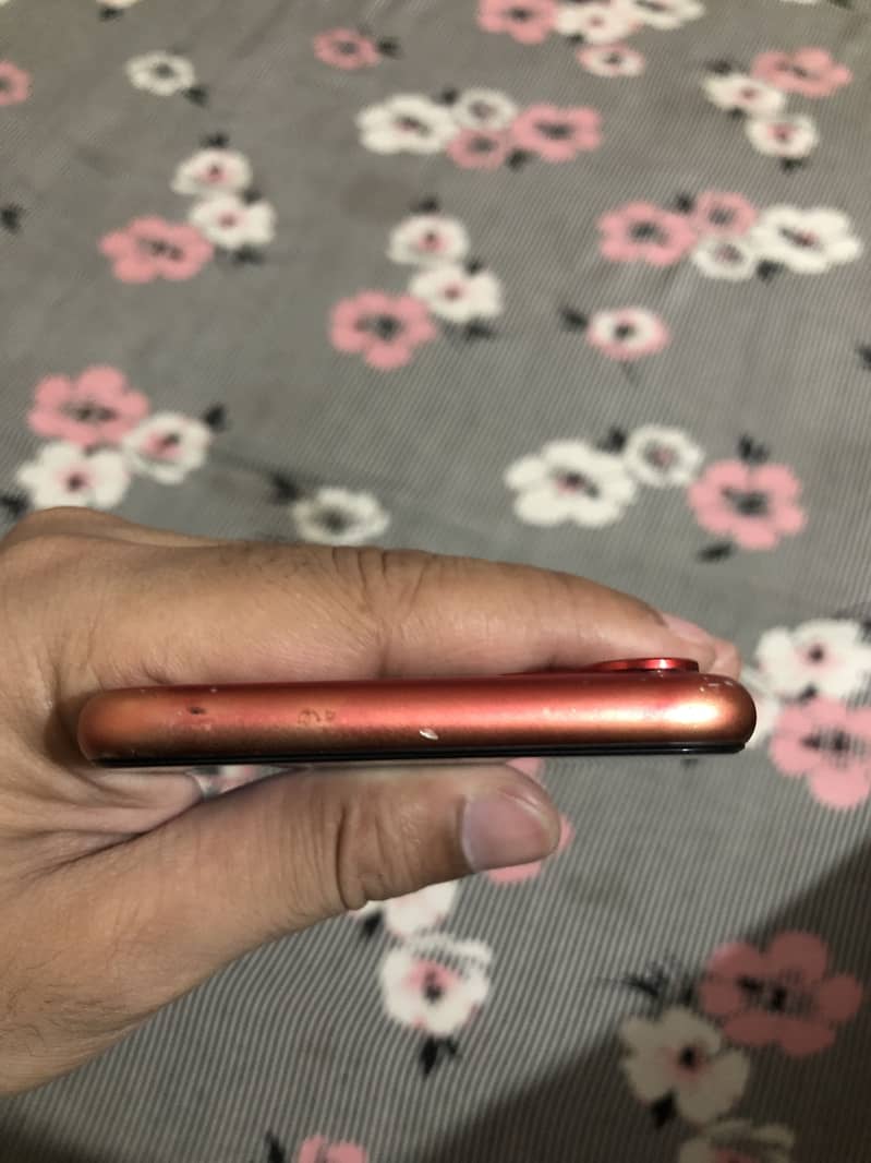 Apple iPhone 11 5