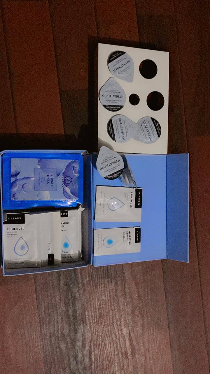 facial set available 2