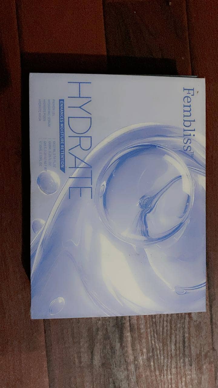 facial set available 4