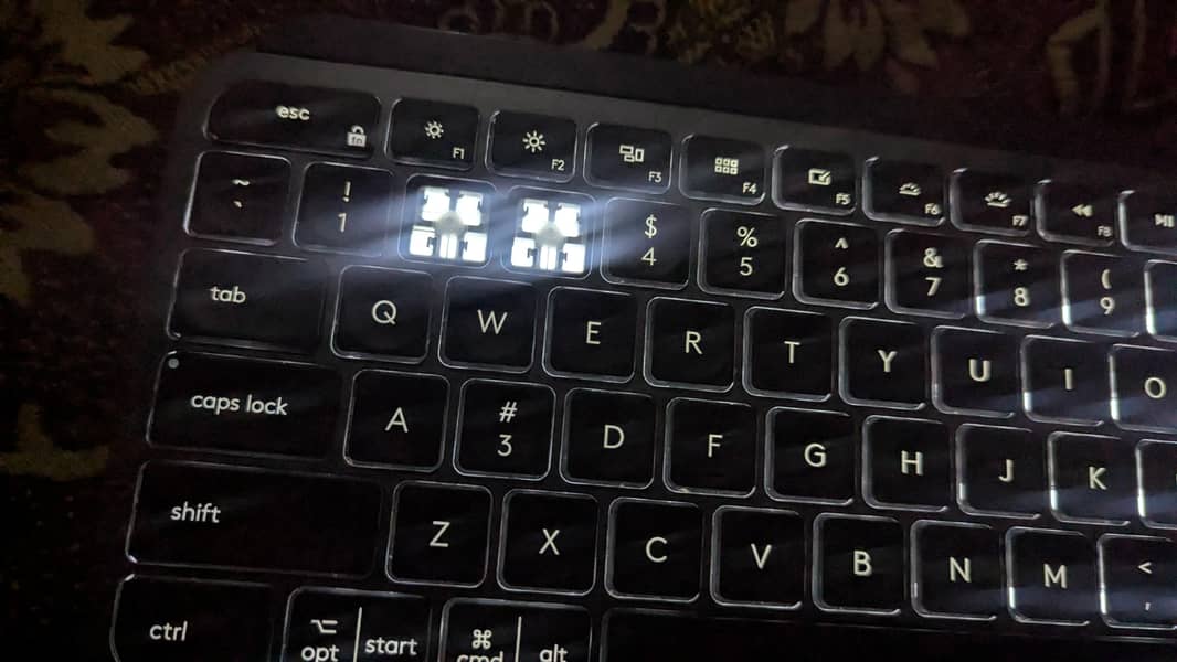Logitech MX keys YR0073 1
