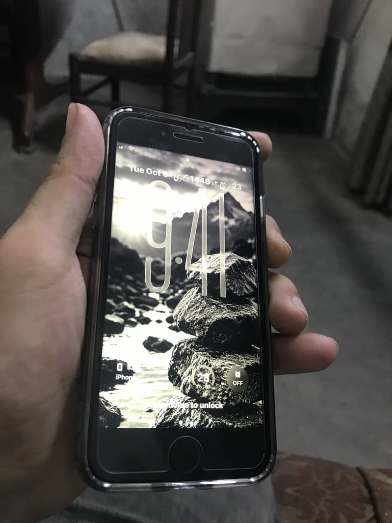 Iphone s e 2020 1