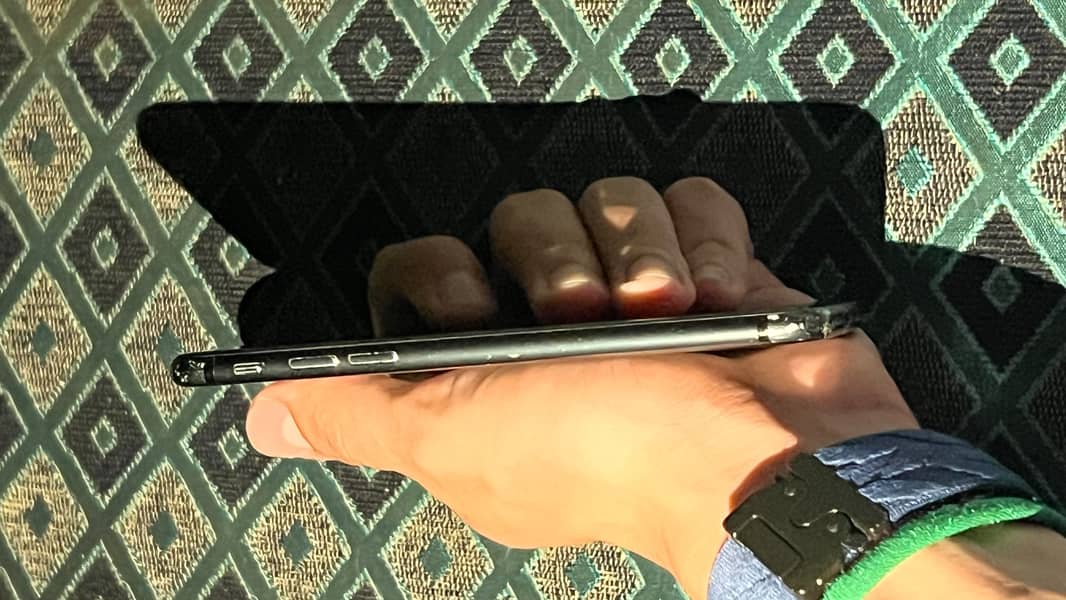 Apple iPhone 7 5
