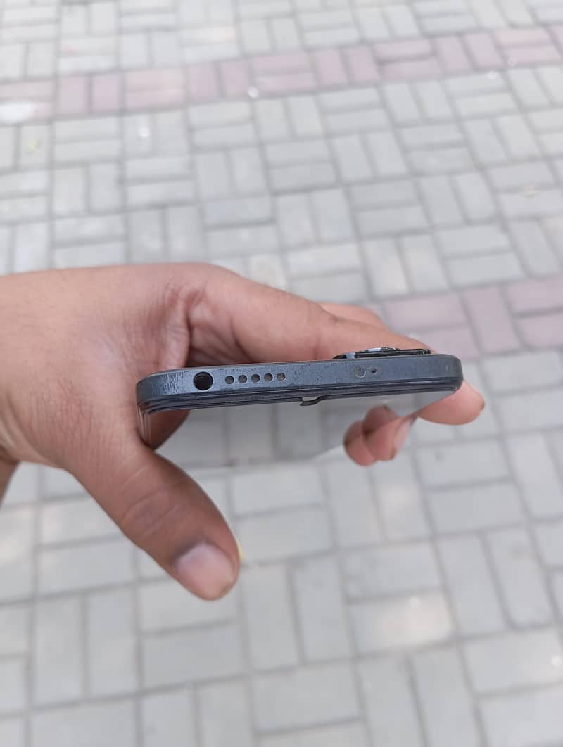 Xiaomi Redmi Note 12S 3