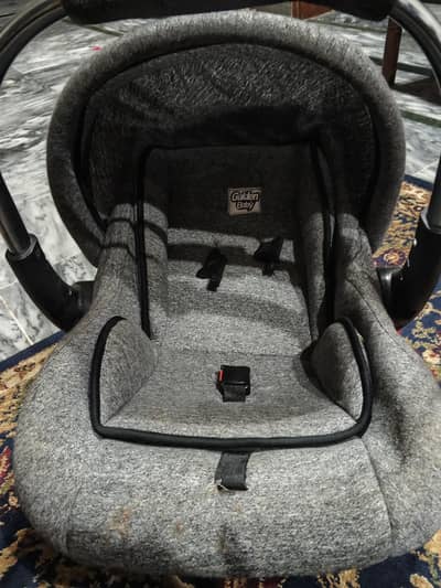 Baby Carry Cot - Only 1 month used