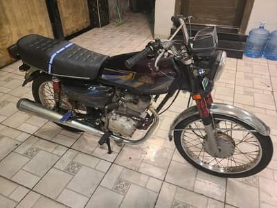 honda 125 model 2014 good condition