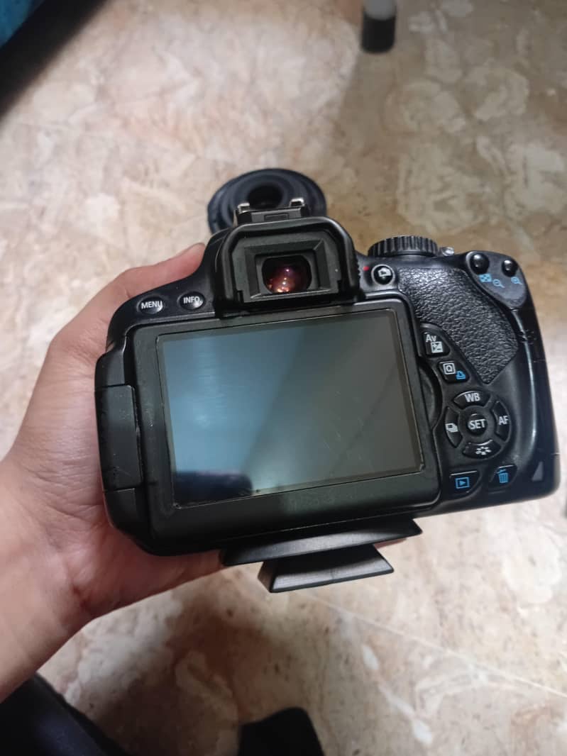 Canon EOS 650D 0