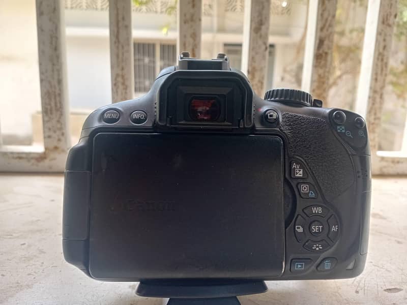 Canon EOS 650D 8