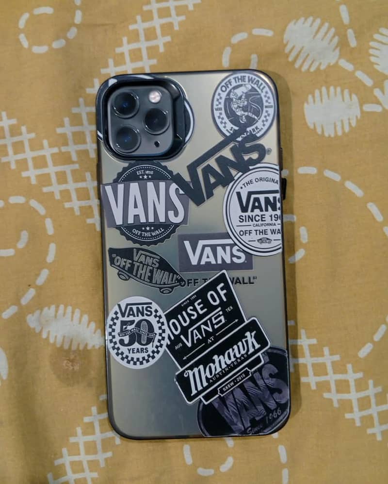 Apple iPhone 11 Pro Max 7