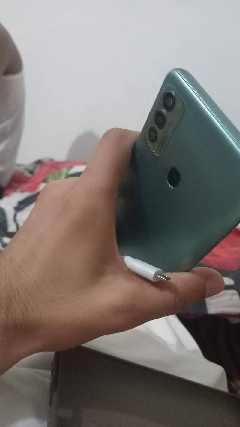 Tecno Spark 7 1
