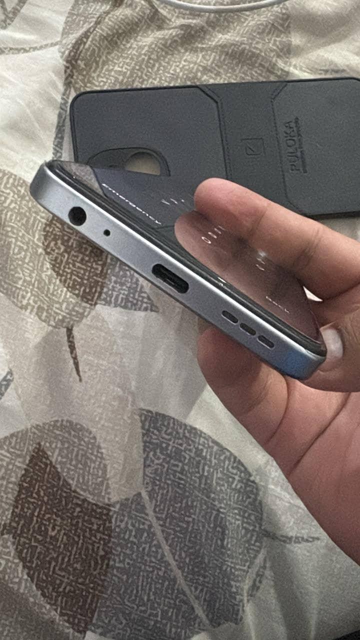 TECNO SPARK 40C 4