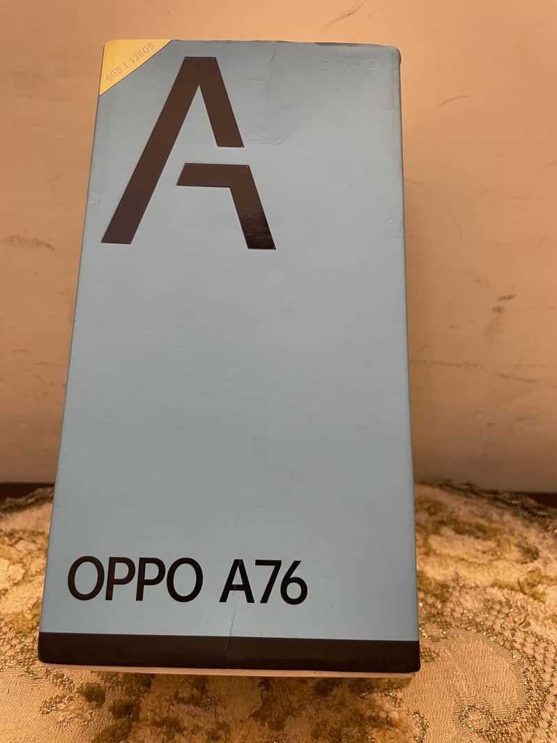 OPPO A76 3