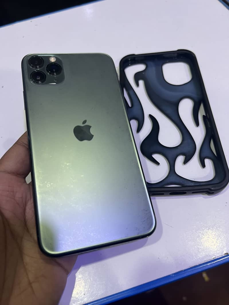 Apple iPhone 11 Pro Max 1