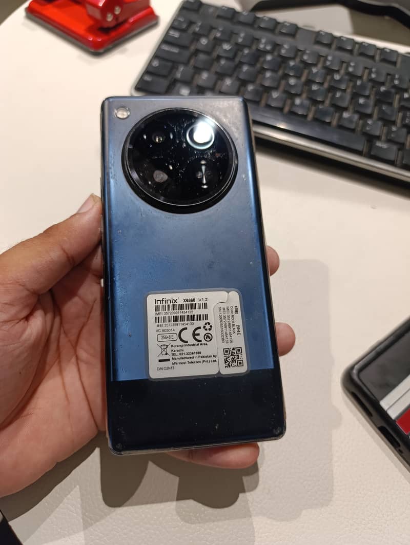 Infinix Zero 40 4