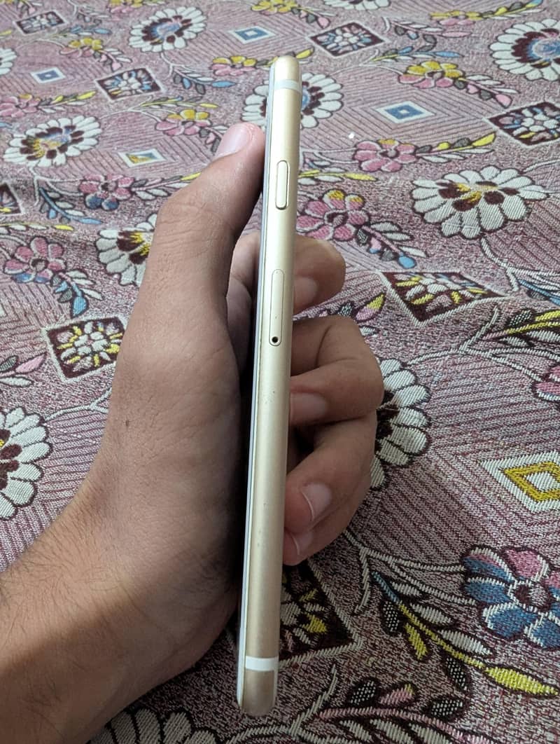 Apple iPhone 6S 2