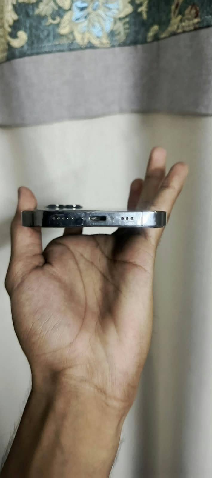 Apple iPhone 12 Pro 2