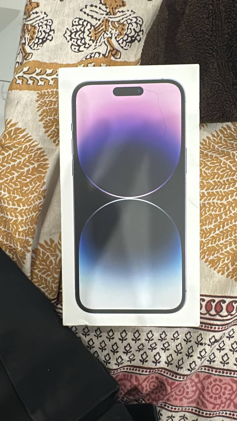 Apple iPhone 14 Pro Max 0