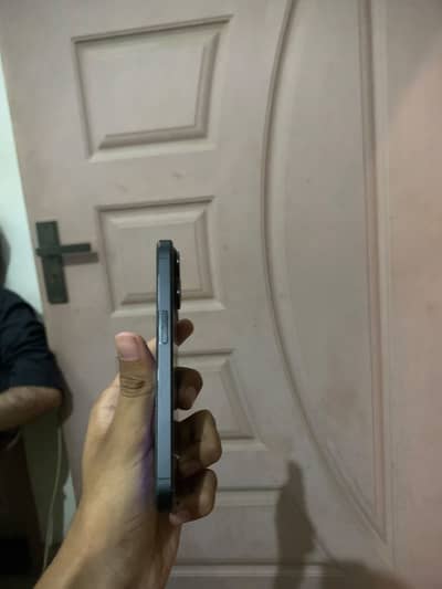 Apple iPhone 15 Pro