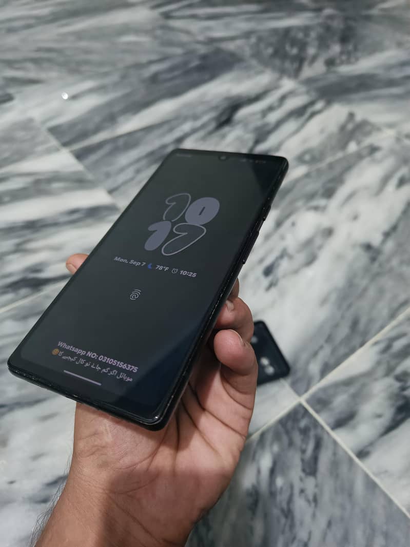 Google Pixel 6a 1