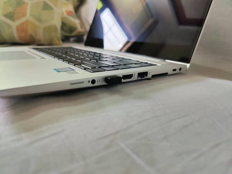 HP CORE I7 8TH generation 1