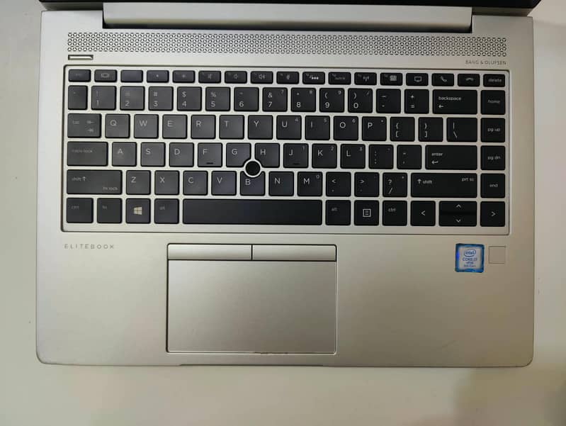 HP CORE I7 8TH generation 6