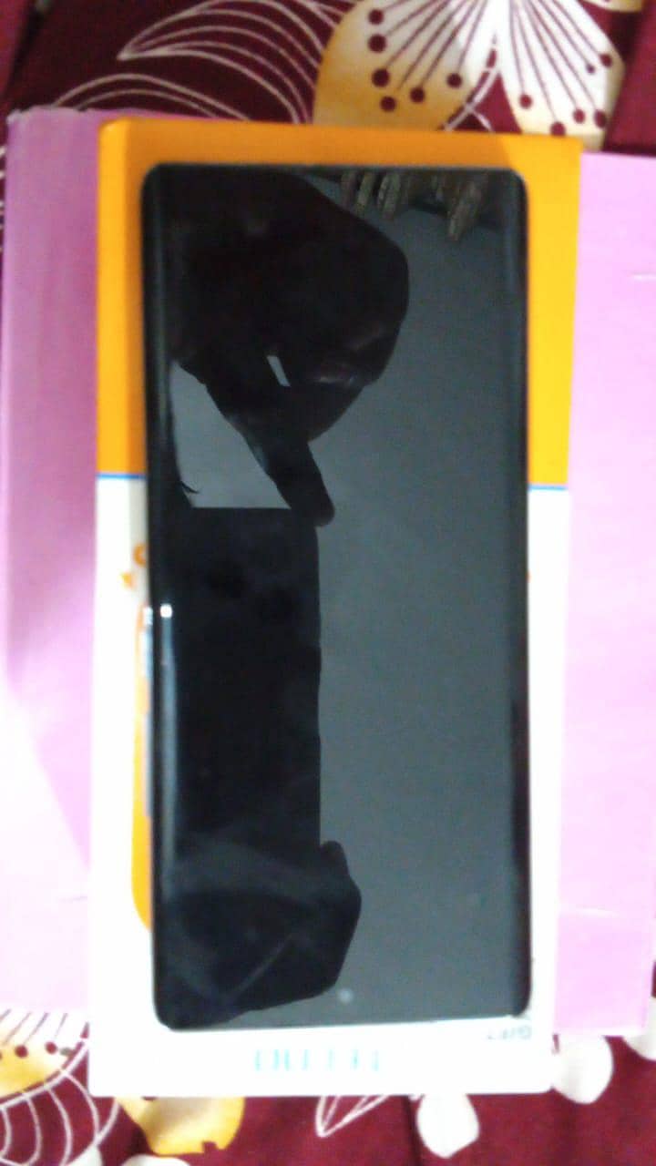 Tecno Spark 20 Pro Plus 2