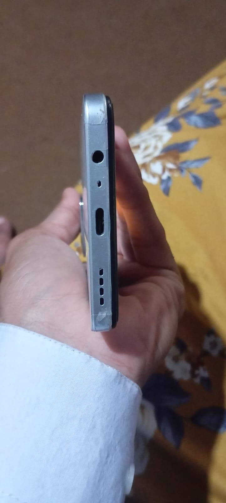 Realme C71 3