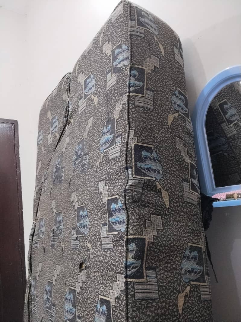 bed cum sofa 0