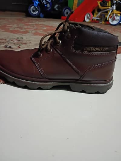 leather boots 3 pairs