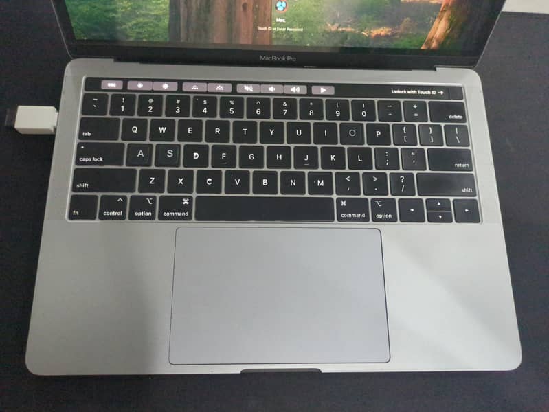 MacBook pro 2018 1