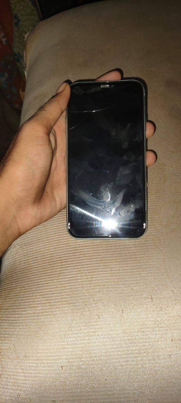 Apple iPhone 11 2