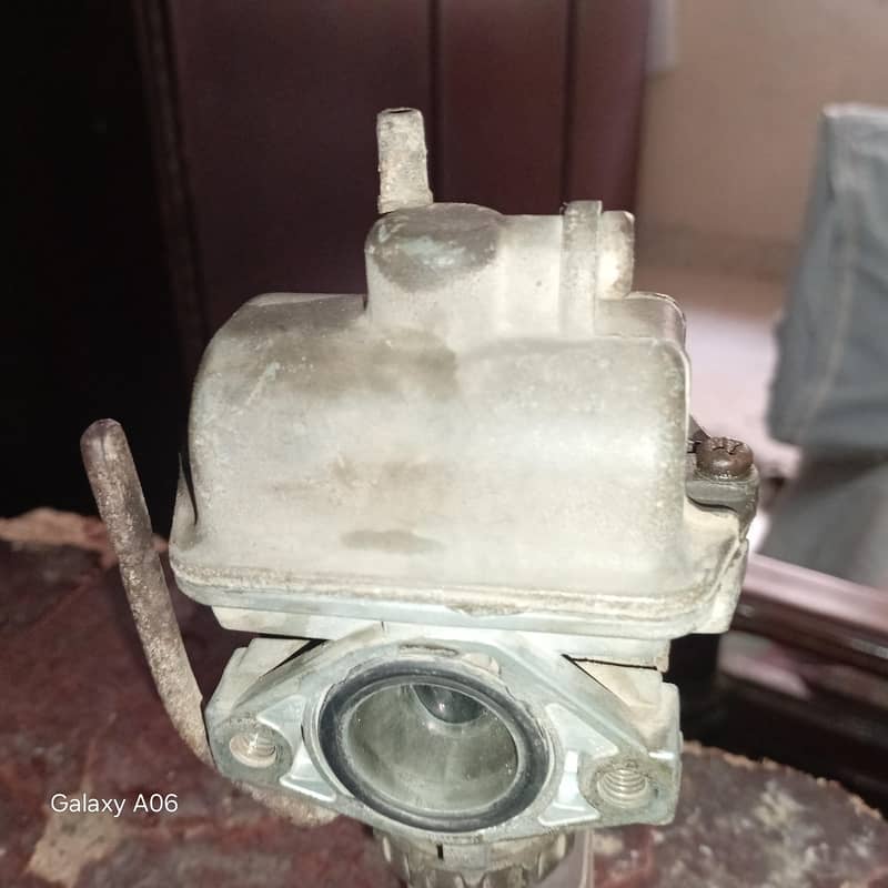 CARBURETOR 6
