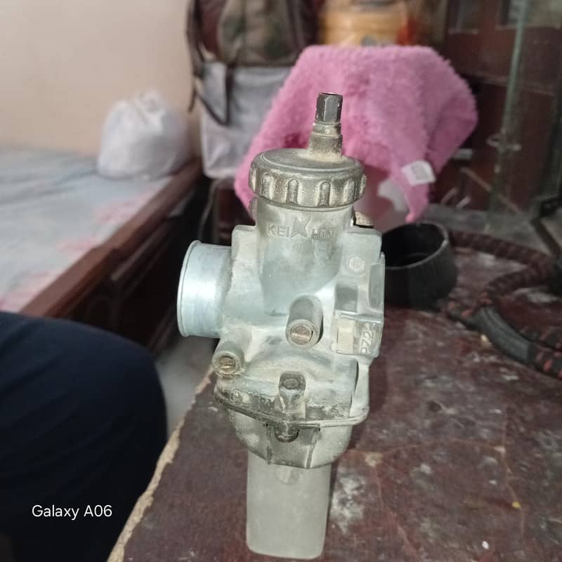 CARBURETOR 8