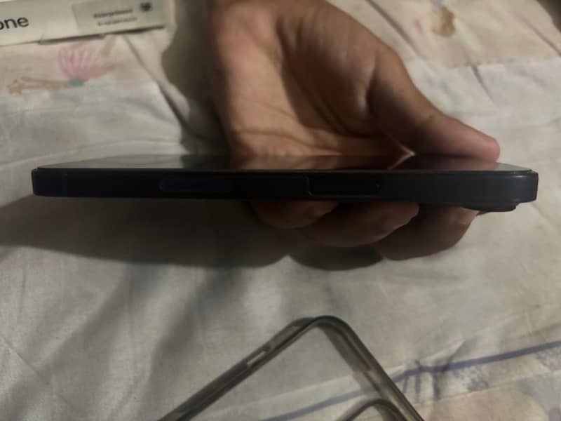 Apple iPhone 13 jv 2