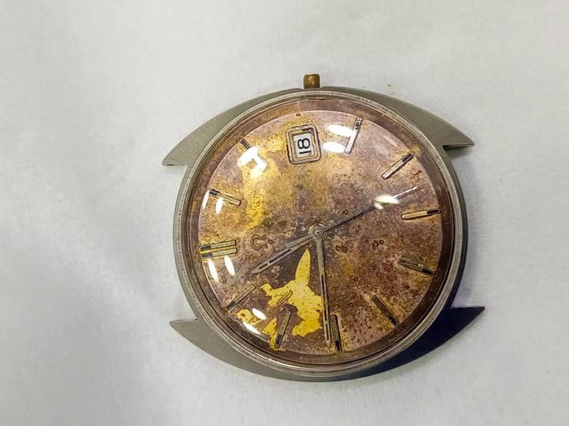 Omega watch. 0