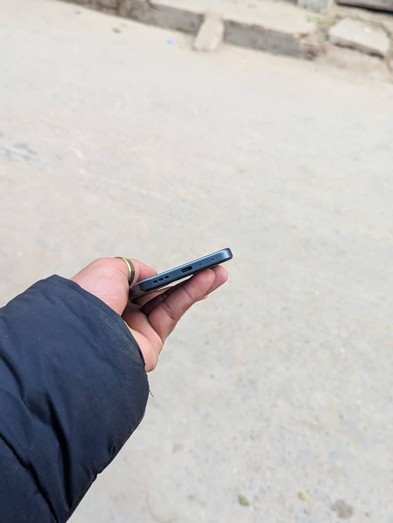 OPPO A6 4