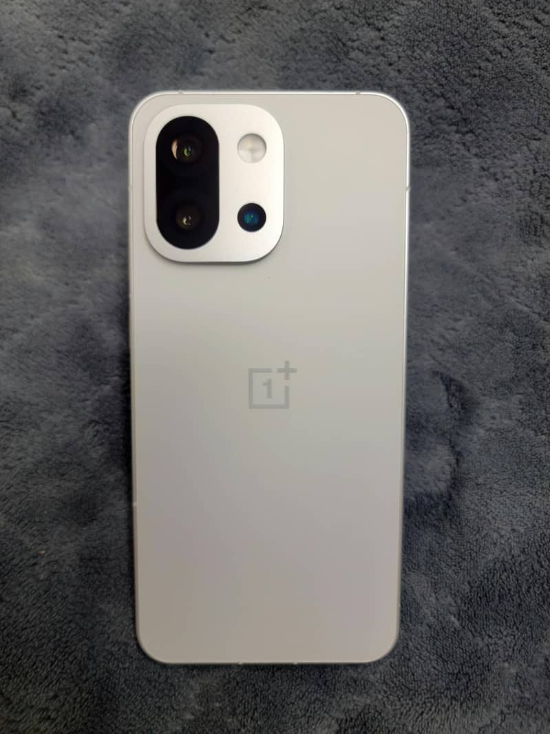 One Plus 13s 0