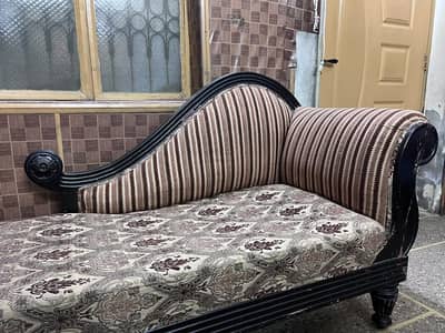 Dewan (Sofa)Urgent Sale